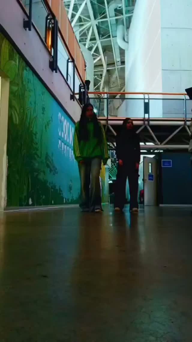 ✨️🎭 5to 1ra y su paso por la Feria del Libro 2026.

👉Producimos material audiovisual en nuestras pasantías 😎